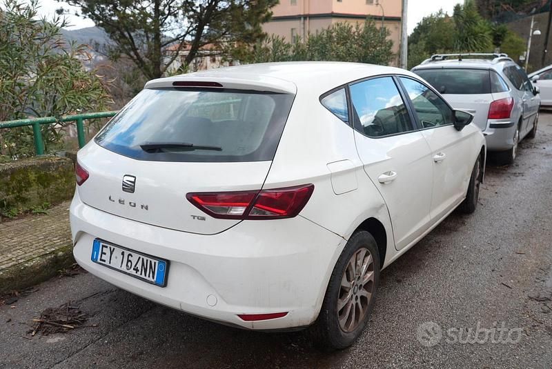 Usata Seat Leon 110 CV (80 kW) 2015 Bianco Berlina