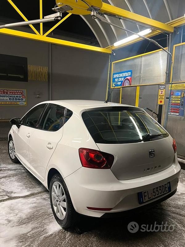 Usata Seat Ibiza 75 CV (55 kW) 2017 Bianco Berlina