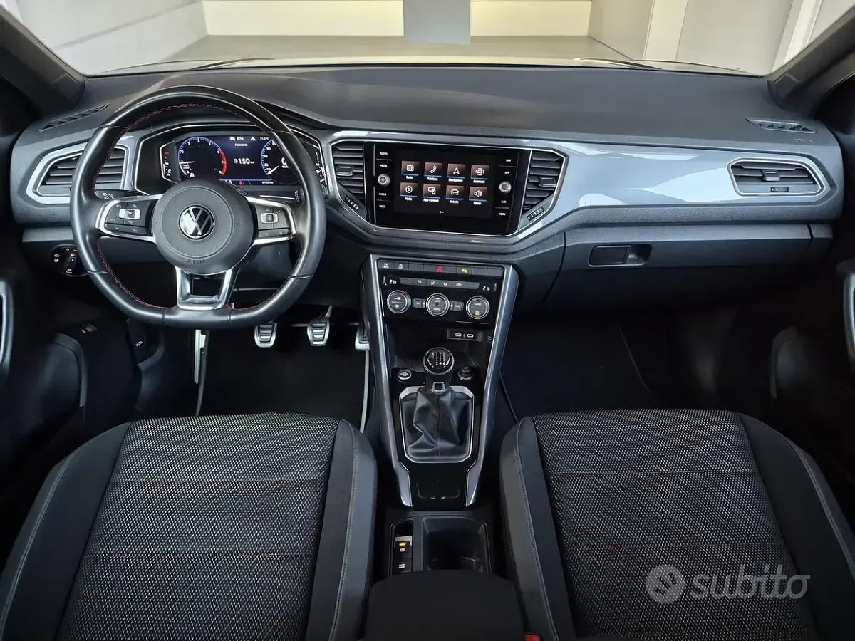 Usata VW T-Roc 150 CV (110 kW) 2021 Nero SUV