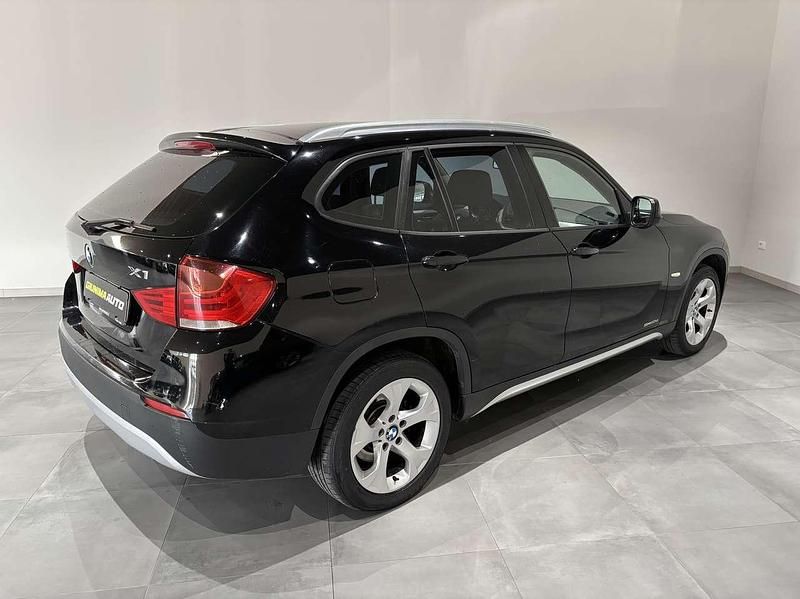 Usata BMW X1 143 CV (105 kW) 2011 Nero SUV