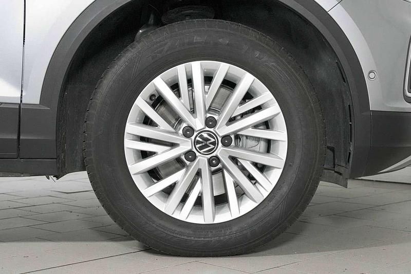 Usata VW T-Roc Life 116 CV (85 kW) 2025 Argento SUV