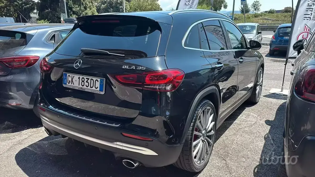Usata Mercedes GLA35 AMG AMG 306 CV (225 kW) 2022 Nero SUV