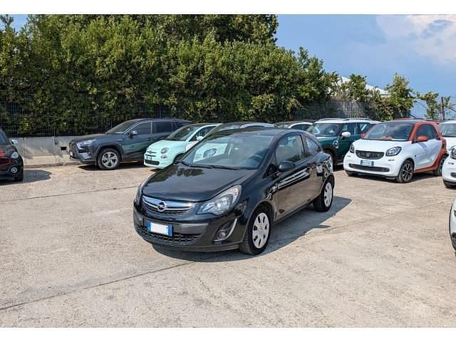 Nero(met.) Usata 2015 Opel Corsa Tre volumi | 6800 € (Buon prezzo) - Immagine 1/4