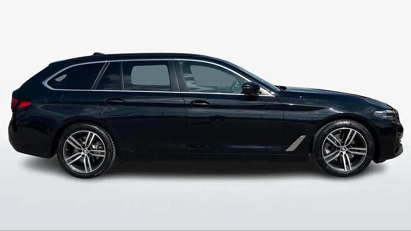 Usata BMW 520 190 CV (139 kW) 2024 Nero Station wagon
