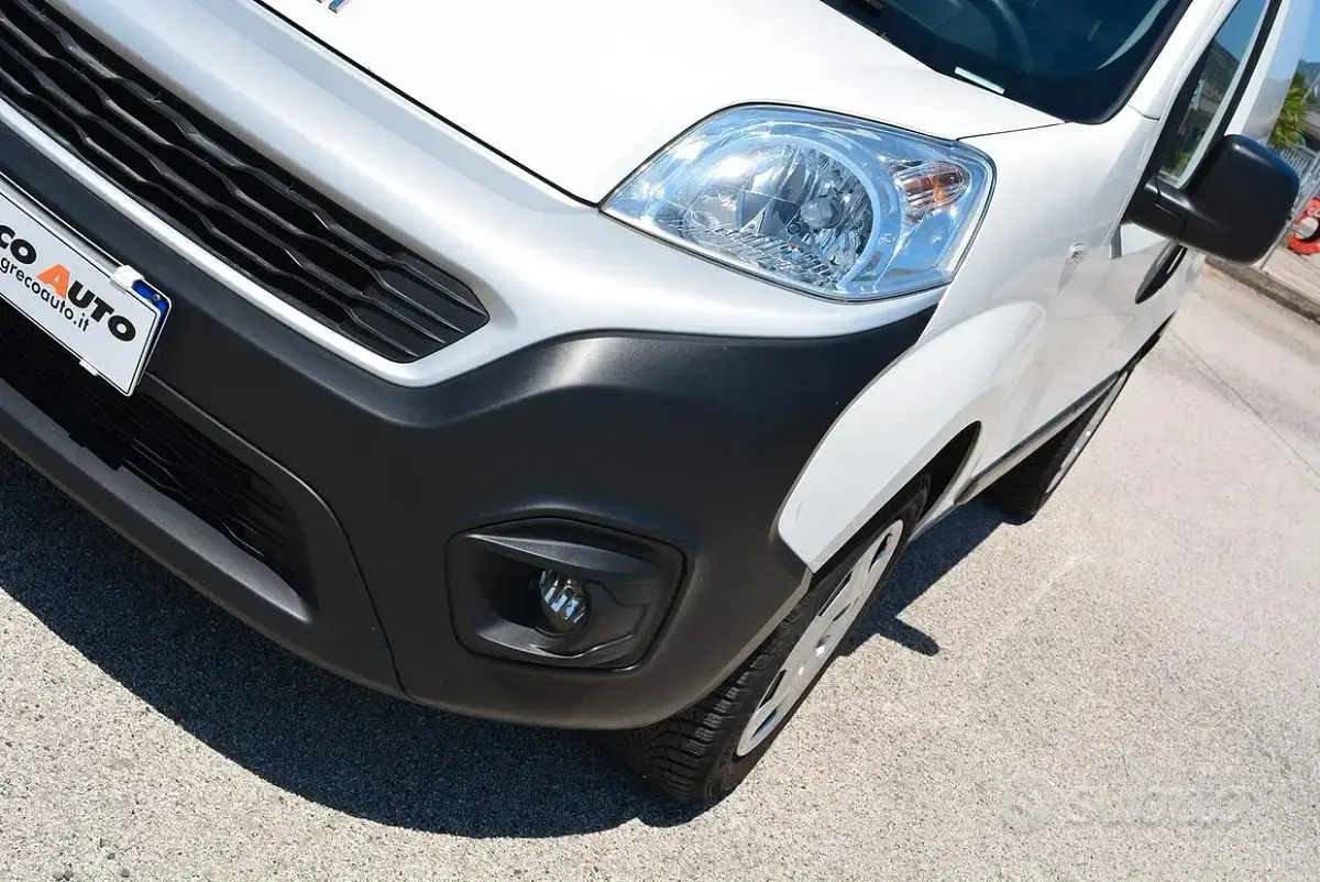 Usata Fiat Fiorino 95 CV (69 kW) 2022 Bianco Monovolume