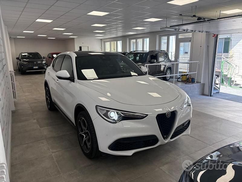 Usata Alfa Romeo Stelvio Tech Edition 201 CV (147 kW) 2023 Bianco SUV
