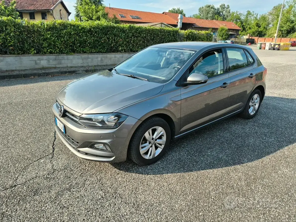 Usata VW Polo 95 CV (69 kW) 2019 Grigio Utilitaria