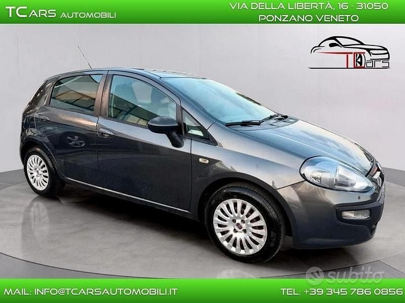 Usata Fiat Punto Evo 69 CV (50 kW) 2011 Grigio Utilitaria