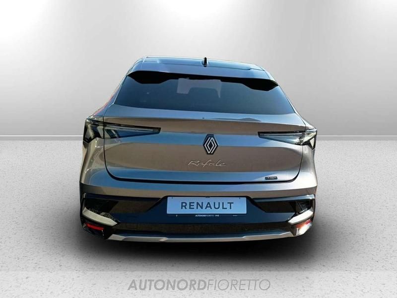 Nuova Renault Rafale Techno 199 CV (146 kW) 2025 Grigio SUV