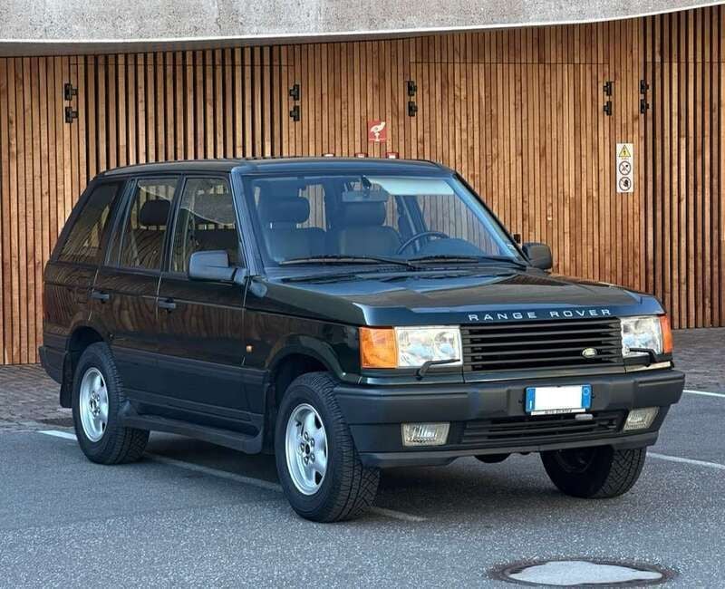 Verde Usata 1999 Land Rover Range Rover HSE SUV | 14.500 € (Buon prezzo) - Immagine 1/4
