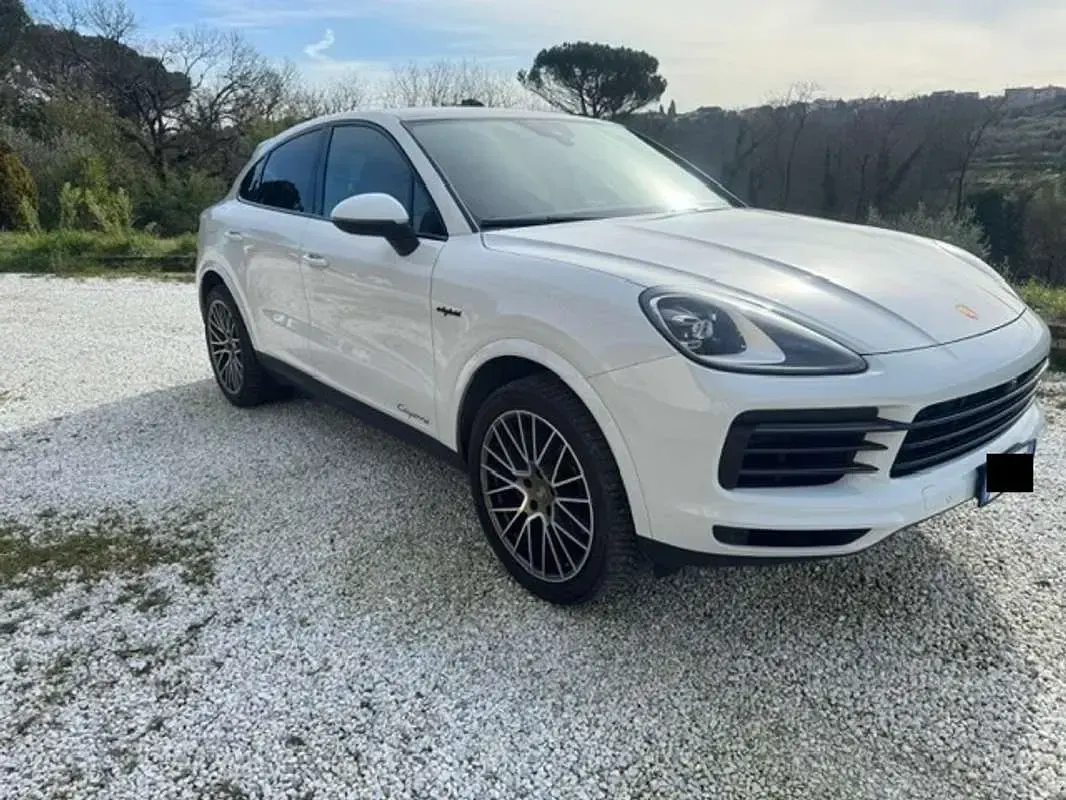 Usata Porsche Cayenne Coupe Platinum Edition 340 CV (250 kW) 2022 Bianco Coupé