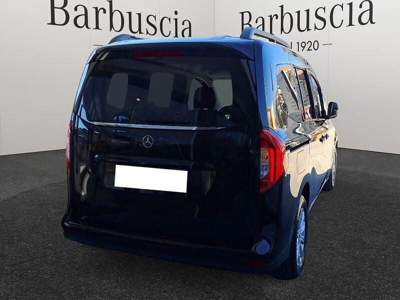 Usata Mercedes 180 Premium 116 CV (85 kW) 2024 Nero Berlina