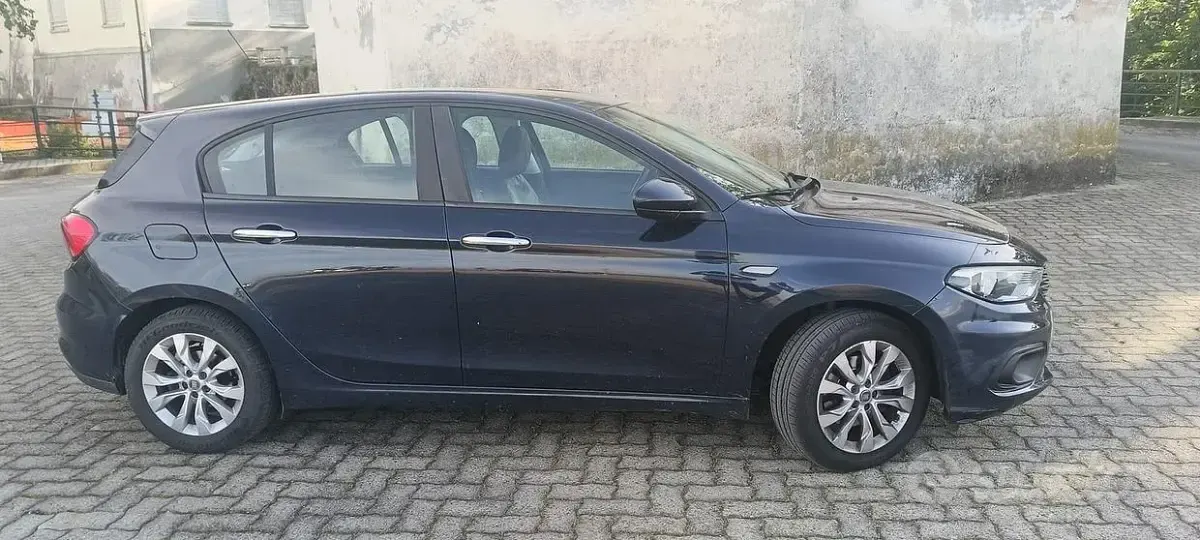 Usata Fiat Tipo 95 CV (69 kW) 2017 Blu Berlina