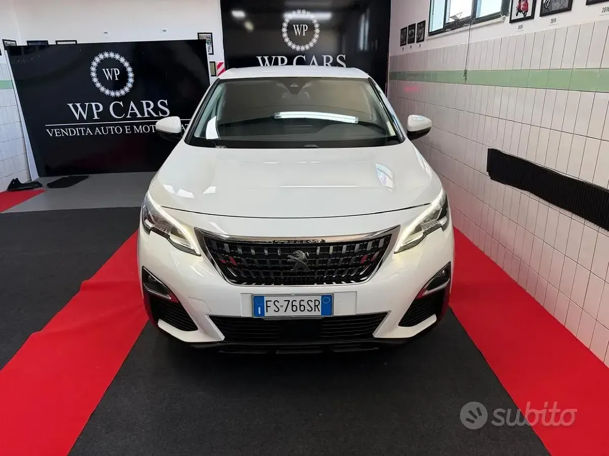 Usata Peugeot 3008 Allure 131 CV (96 kW) 2018 Bianco SUV