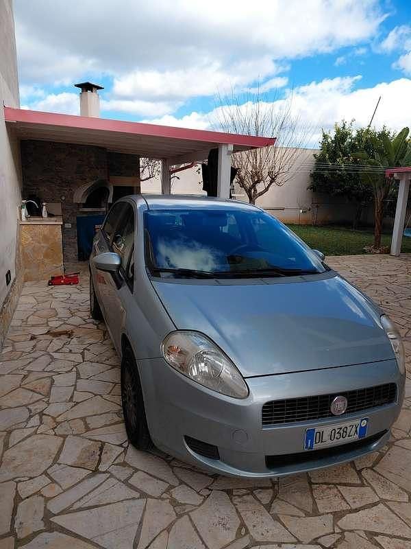 Usata Fiat Grande Punto 75 CV (55 kW) 2007 Utilitaria