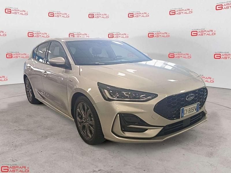 Usata Ford Focus ST-Line 116 CV (85 kW) 2025 Grigio Utilitaria
