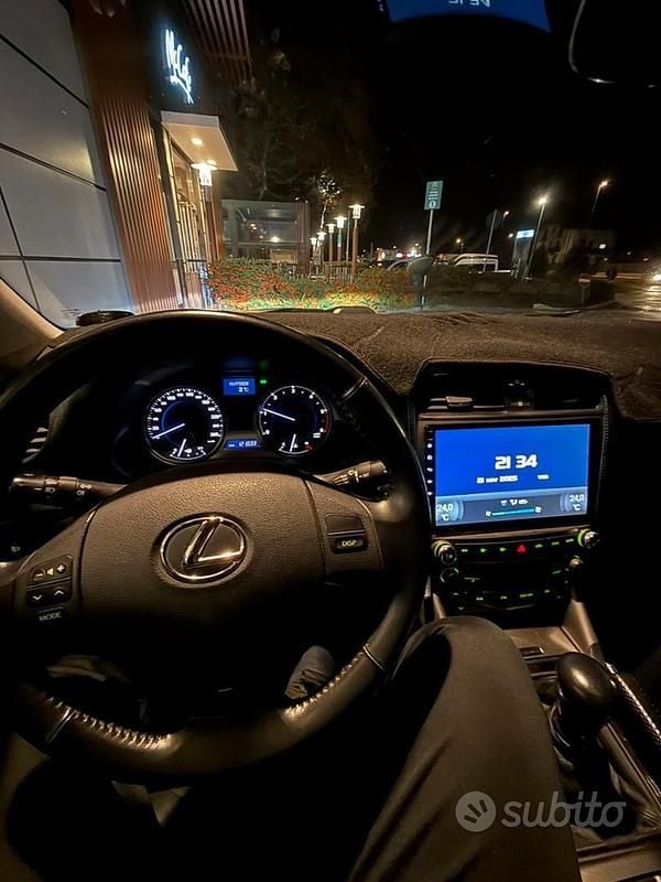 Usata Lexus IS220d 177 CV (130 kW) 2006 Grigio Berlina