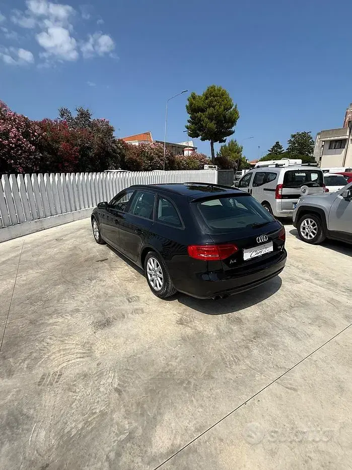 Usata Audi A4 Business 136 CV (100 kW) 2013 Nero Station wagon