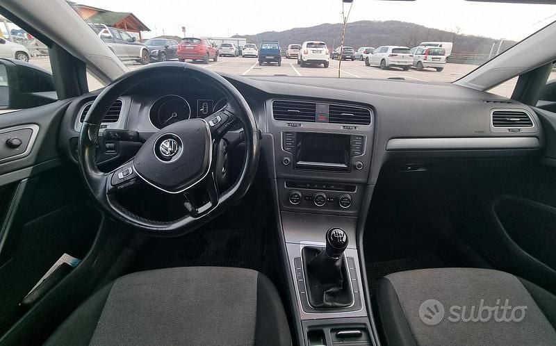 Usata VW Golf VII Comfortline 105 CV (77 kW) 2015 Nero Berlina
