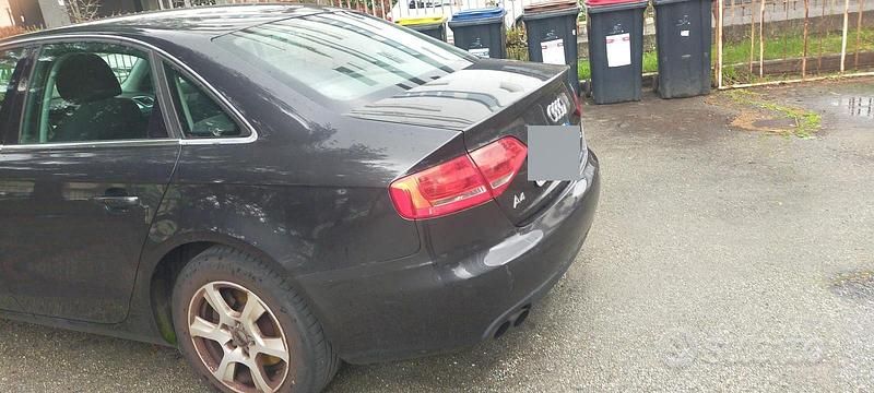 Usata Audi A4 130 CV (95 kW) 2010 Nero Station wagon