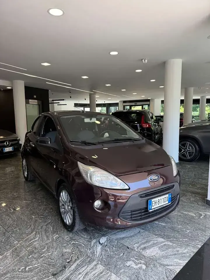 Usata Ford Ka Titanium 69 CV (50 kW) 2011 Lilla Utilitaria