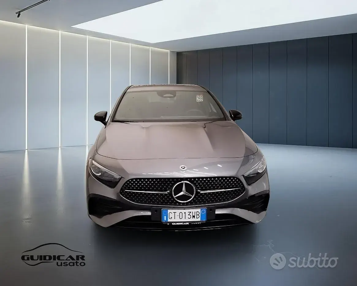 Usata Mercedes A180 Advanced Plus 116 CV (85 kW) 2024 Grigio Berlina