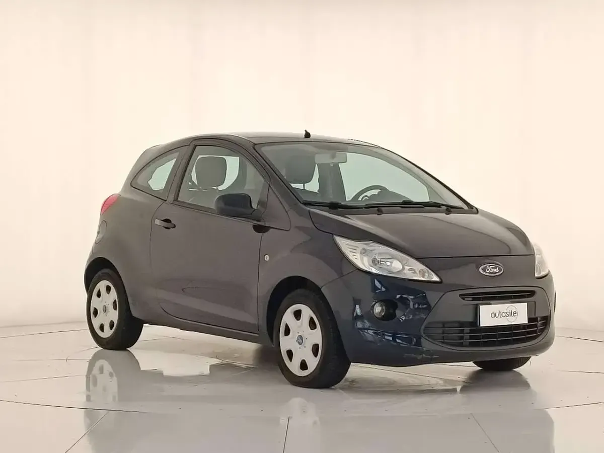 Usata Ford Ka Titanium 69 CV (50 kW) 2015 Nero pastello Berlina