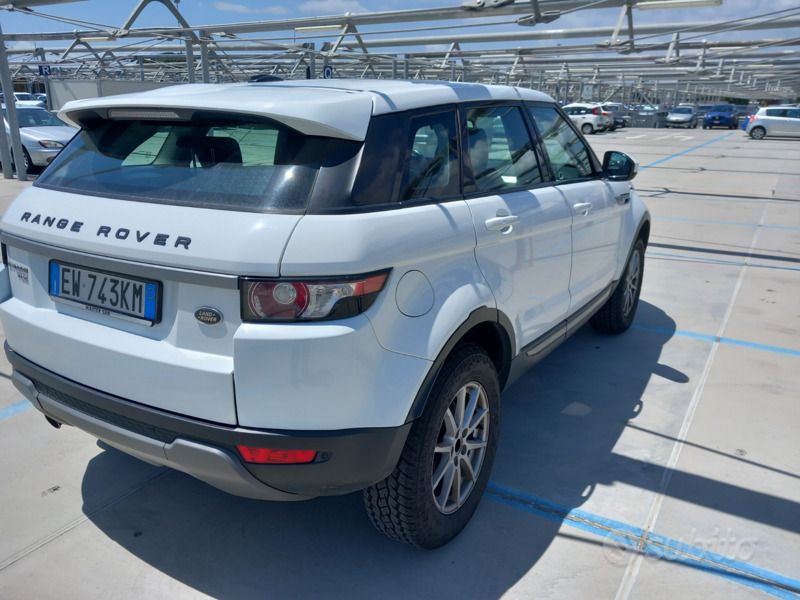 Usata Land Rover Range Rover 126 CV (92 kW) 2014 Bianco SUV
