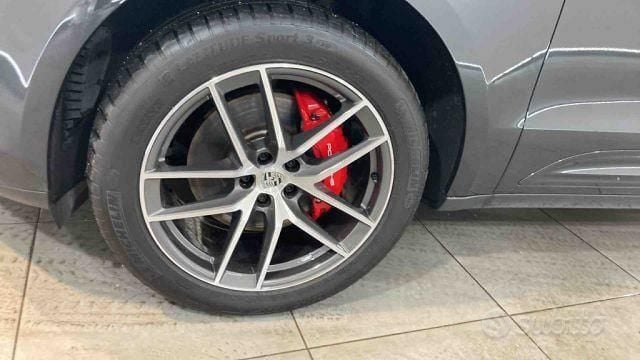Usata Porsche Macan 381 CV (280 kW) 2021 Grigio SUV
