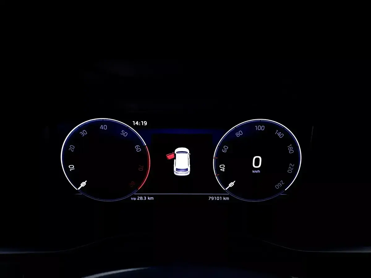 Usata Skoda Karoq Selection 150 CV (110 kW) 2024 Grigiogrigio SUV