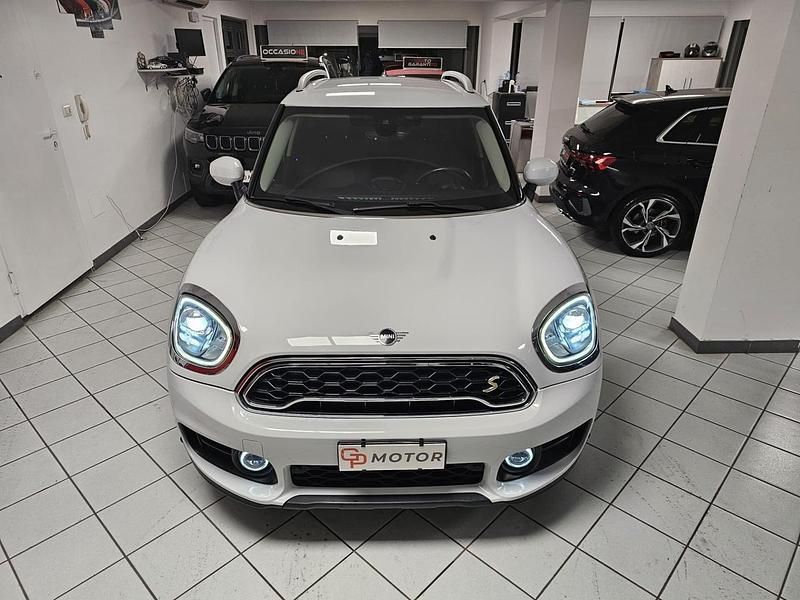 Usata Mini Cooper S Countryman Business 135 CV (99 kW) 2020 Bianco SUV