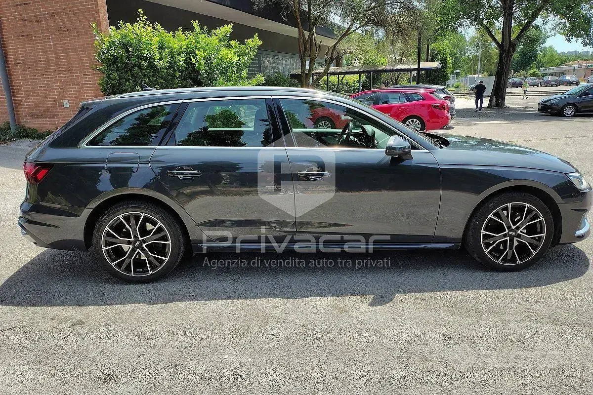 Usata Audi A4 Business 163 CV (119 kW) 2020 Grigio Station wagon
