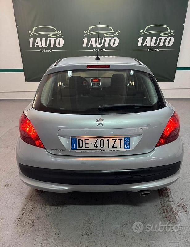 Usata Peugeot 207 109 CV (80 kW) 2006 Grigio Berlina