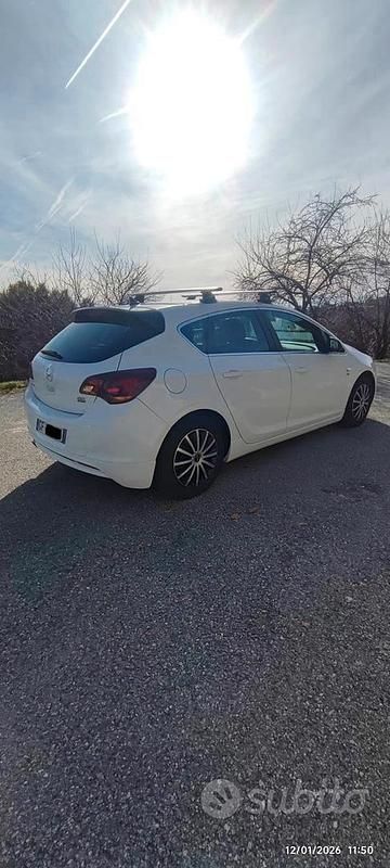 Usata Opel Astra OPC 2012 Bianco Berlina