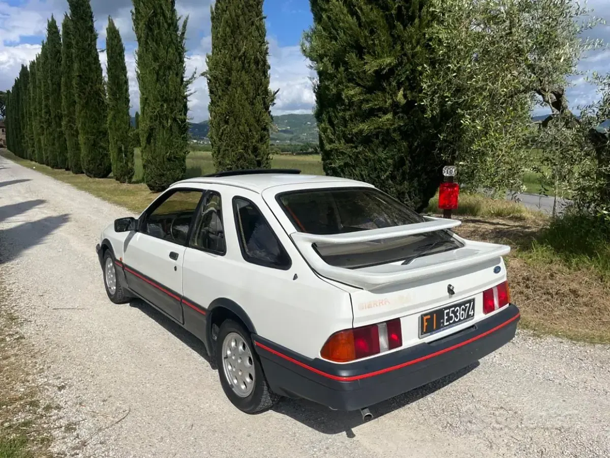 Usata Ford Sierra 143 CV (105 kW) 1984 Coupé