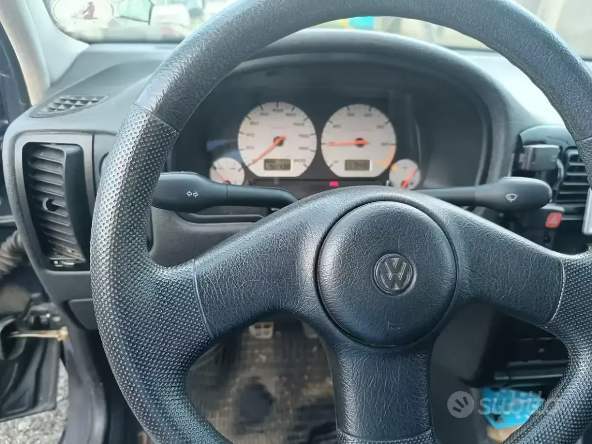Usata VW Polo 50 CV (36 kW) 1997 Berlina