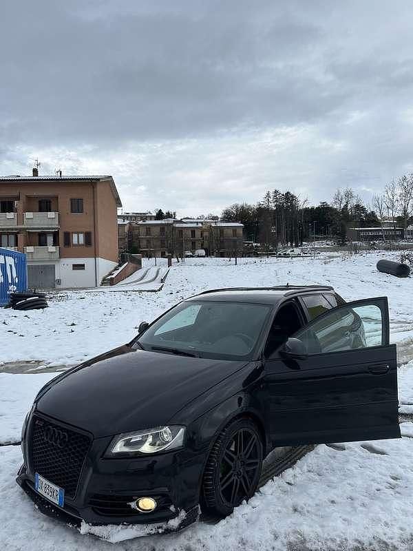 Usata Audi A3 Sportback Ambiente 140 CV (102 kW) 2010 Nero Utilitaria