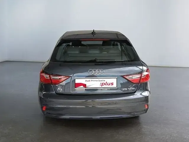 Usata Audi A1 Sportback Advanced Plus 95 CV (69 kW) 2021 Grigio Utilitaria