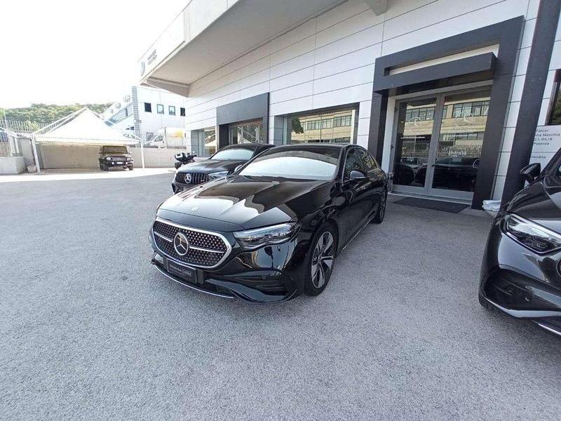 Usata Mercedes E220 Advanced Plus 197 CV (144 kW) 2023 Nero ossidiana Berlina