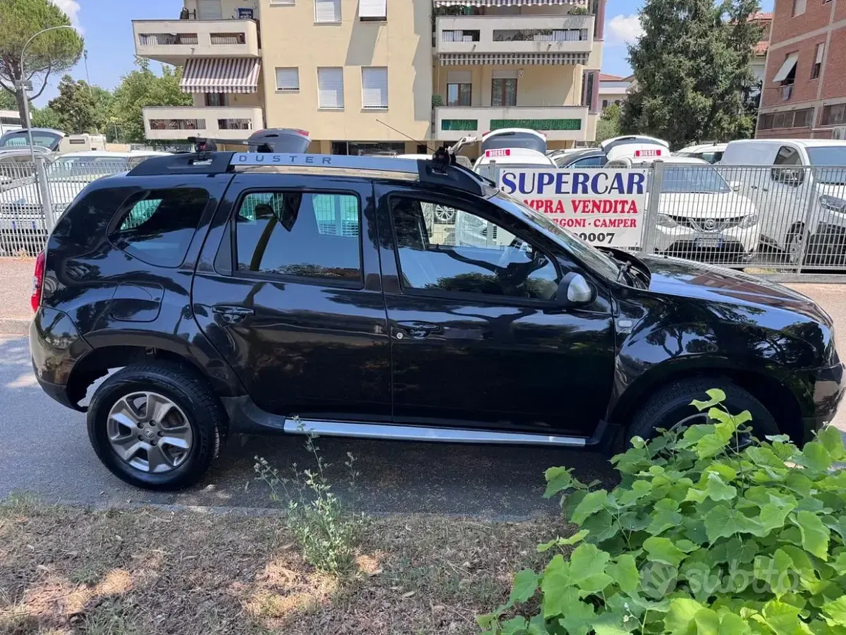 Usata Dacia Duster 109 CV (80 kW) 2014 Nero SUV