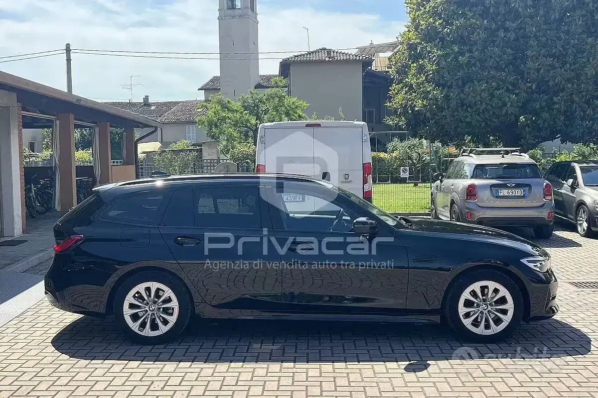 Usata BMW 318 Advantage 150 CV (110 kW) 2020 Nero Station wagon