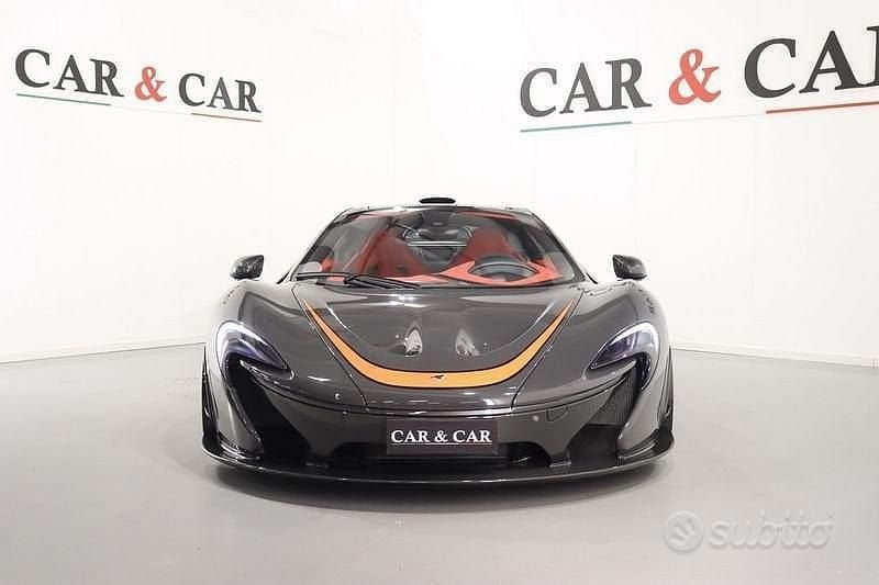 Usata McLaren P1 916 CV (673 kW) 2014 Grigio Coupé