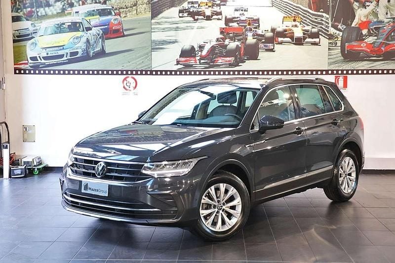 Usata VW Tiguan Life 150 CV (110 kW) 2022 Grigio SUV