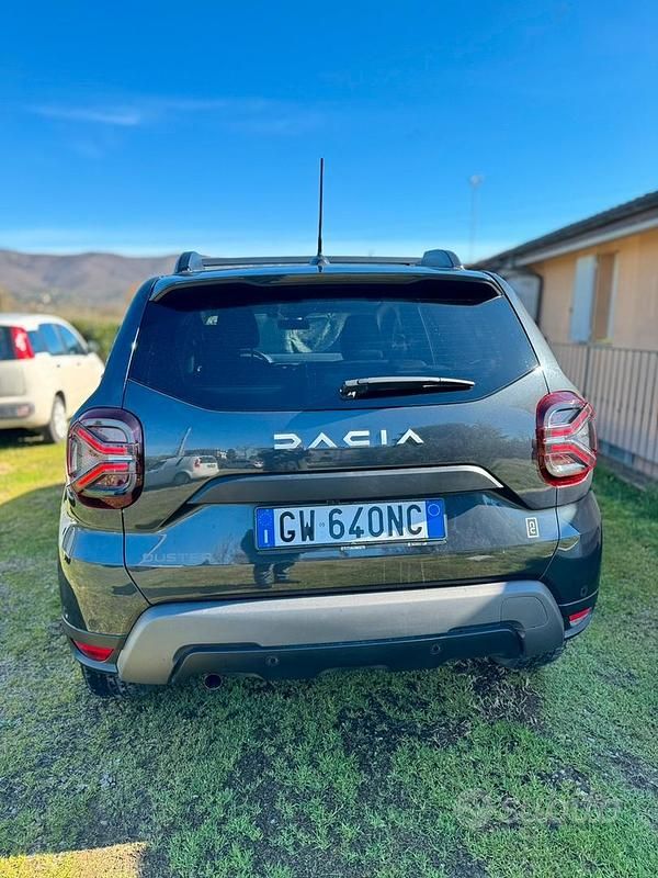 Usata Dacia Duster 115 CV (84 kW) 2024 Grigio SUV