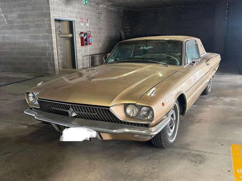 Usata Ford V8 305 CV (224 kW) 1965 Bronzo Coupé