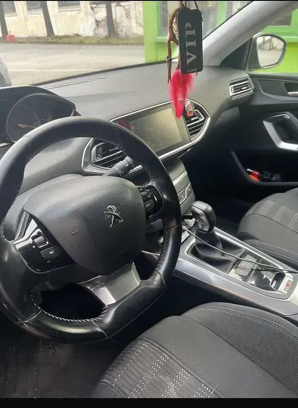 Usata Peugeot 308 SW Allure 150 CV (110 kW) 2016 Grigio Station wagon