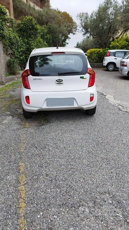 Gebraucht Kia Picanto 69 PS (50 kW) 2013 Kleinwagen