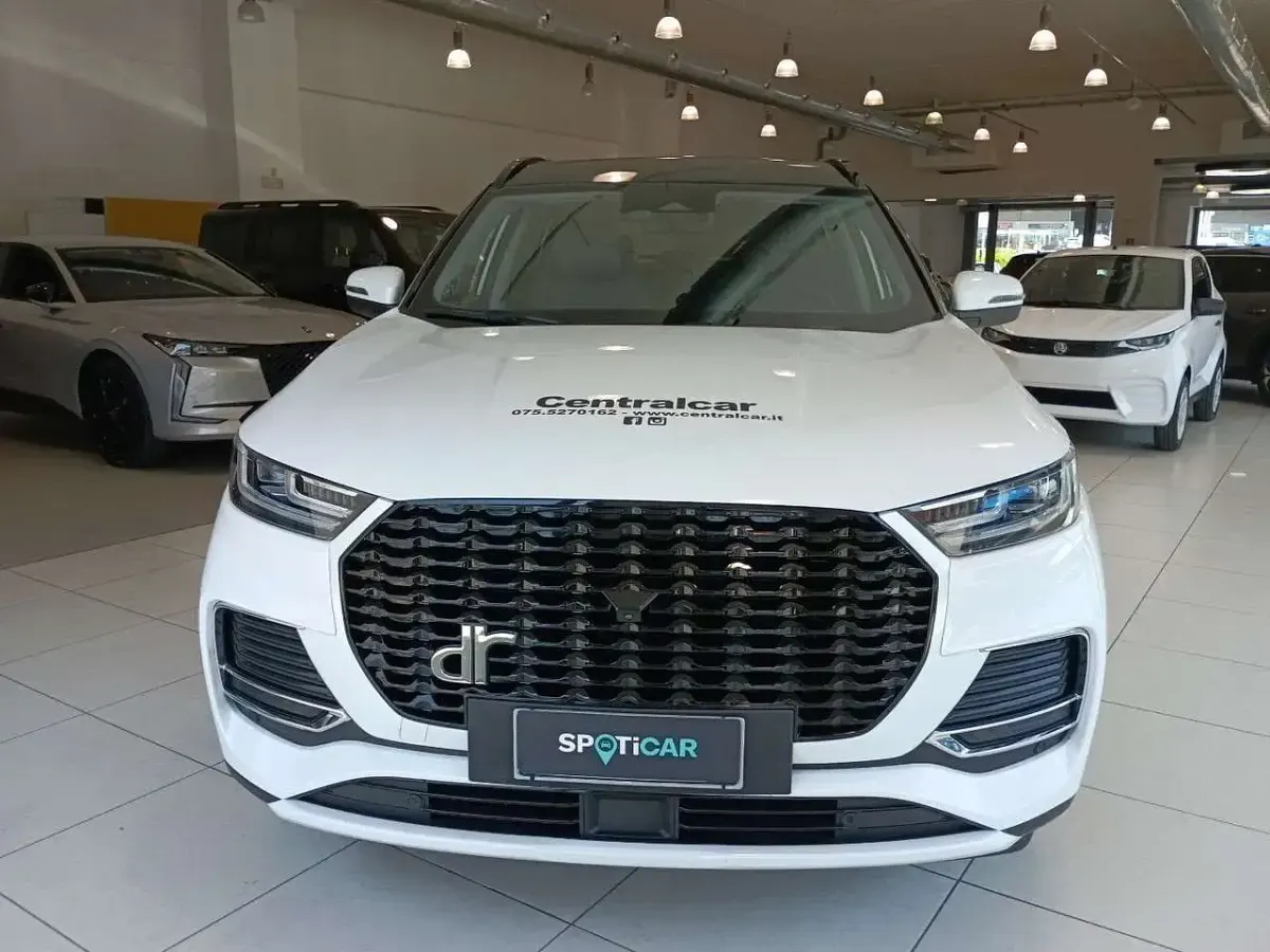 Usata DR DR 7.0 317 CV (233 kW) 2025 Bianco SUV