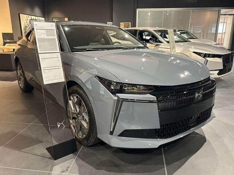Nuova DS Automobiles DS4 136 CV (100 kW) 2025 Grigio Berlina