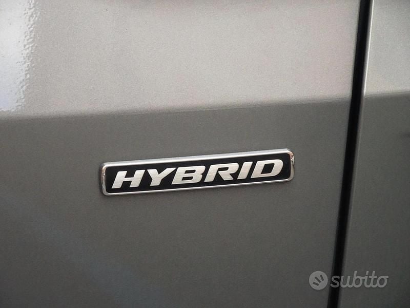 Usata Ford Kuga Active 180 CV (132 kW) 2024 Grigio SUV